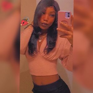 Meet your Posher, Charnay